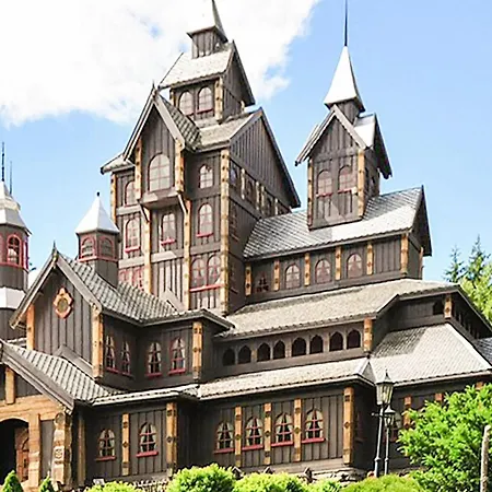 Дом отдыха 4 Bedroom Amazing In