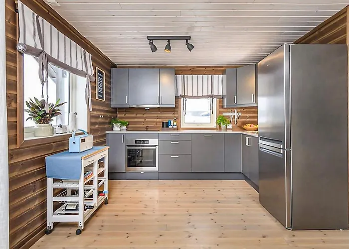 4 Bedroom Amazing In Feriehus