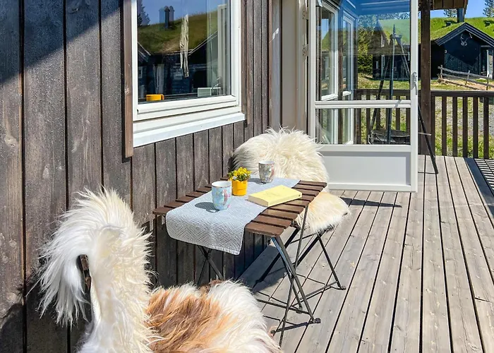 Feriehus 4 Bedroom Amazing In