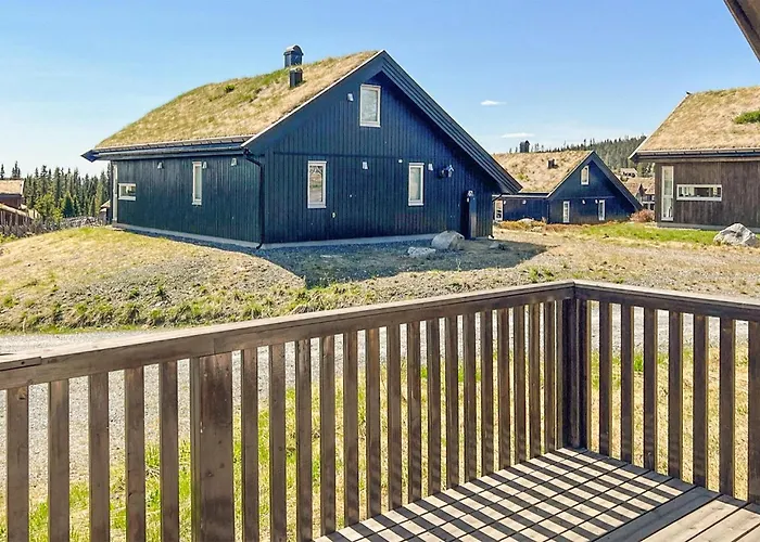 4 Bedroom Amazing In Feriehus Lillehammer